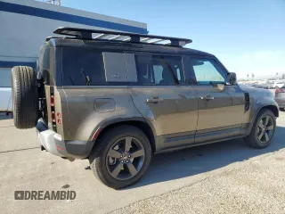 2020 Land Rover Defender SE with VIN SALEP7EU6L2002486, listed as a Copart auction lot 79749544 with 74,968 mi miles and Salvage title. Bid and sale history available at DreamBid. Image 3.