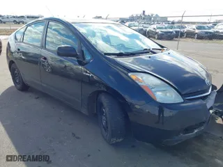 2009 Toyota Prius with VIN JTDKB20UX97827932, listed as a IAAI auction lot 41684730 with 272,306 mi miles. Bid and sale history available at carsss.com. Image 1.
