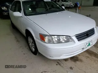 2000 Toyota Camry CE with VIN 4T1BG22K0YU961745, listed as a Copart auction lot 47946965 with 245,475 mi miles and Salvage Title. Bid and sale history available at carsss.com. Image 11.
