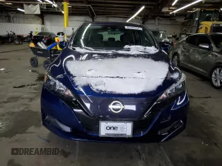 2025 Nissan LEAF S with VIN 1N4AZ1BV3SC550308, listed as a Copart auction lot 86393354 with 9,011 mi miles and Salvage Title. Bid and sale history available at carsss.com. Image 5.