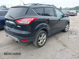 2013 Ford Escape SEL with VIN 1FMCU0HX0DUD09416, listed as a IAAI auction lot 42669178 with 150,575 mi miles and . Bid and sale history available at DreamBid. Image 4.