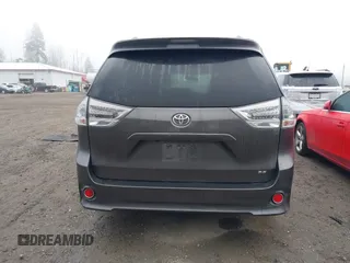 2017 Toyota Sienna SE with VIN 5TDXZ3DC1HS897574, listed as a IAAI auction lot 40998359 with 27,804 mi miles. Bid and sale history available at carsss.com. Image 16.