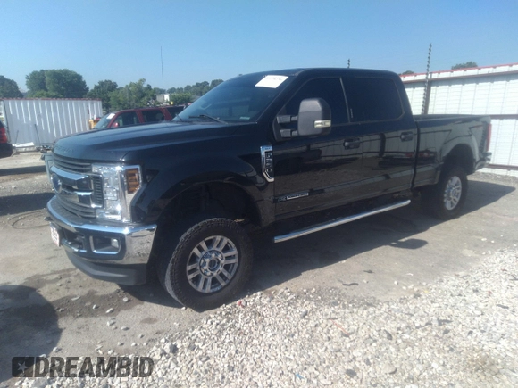 2018 Ford F-250 XL with VIN 1FT7W2BT9JEC40281, listed as a IAAI auction lot 36924236 with 107,612 mi miles and . Bid and sale history available at DreamBid. Image 17.