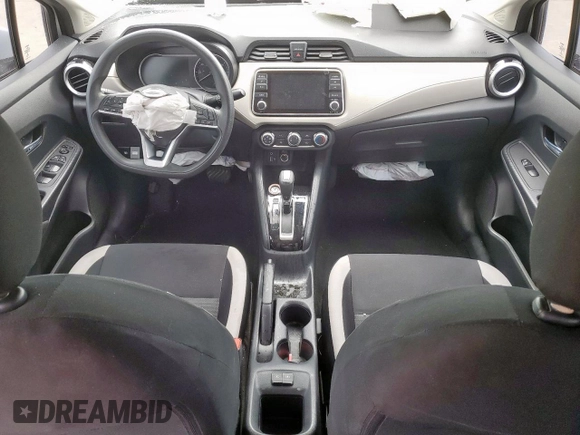 2021 Nissan Versa SV z VIN 3N1CN8EV3ML833899, wystawiony jako Copart lot #55991235 z przebiegiem 65 021 mil mil oraz Szkoda całkowita • Salvage title. Historia ofert i sprzedaży dostępna na DreamBid. Obrazek 8.