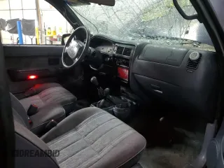 1998 Toyota Tacoma with VIN 4TAWN72N0WZ135590, listed as a Copart auction lot 45796955 with 241,581 mi miles and Salvage Title. Bid and sale history available at DreamBid. Image 8.