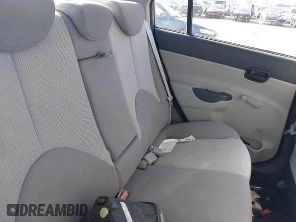 2009 Hyundai Accent Auto GLS with VIN KMHCN46C79U286647, listed as a IAAI auction lot 41748009 with 154,492 mi miles. Bid and sale history available at carsss.com. Image 8.