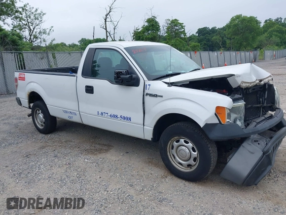 2014 Ford F-150 XL z VIN 1FTMF1CMXEKE59536, wystawiony jako IAAI lot #42515867 z przebiegiem 134 845 mil mil oraz . Historia ofert i sprzedaży dostępna na DreamBid. Obrazek 1.
