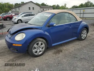 2007 Volkswagen Beetle with VIN 3VWRF31Y17M401587, listed as a Copart auction lot 54971574 with 98,632 mi miles and Salvage title. Bid and sale history available at DreamBid. Image 1.