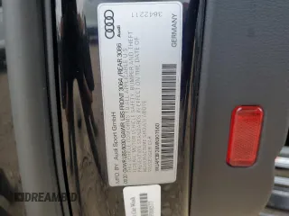 2021 Audi RS 7 z VIN WUAPCBF28MN901560, wystawiony jako Copart lot #84767714 z przebiegiem Nie podano mil oraz Szkoda całkowita • Salvage title. Historia ofert i sprzedaży dostępna na DreamBid. Obrazek 14.