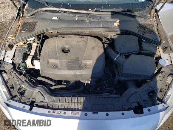 2017 Volvo V60 Premier with VIN YV140MEK4H1335149, listed as a Copart auction lot 45227605 with 67,379 mi miles and Salvage Title. Bid and sale history available at DreamBid. Image 11.