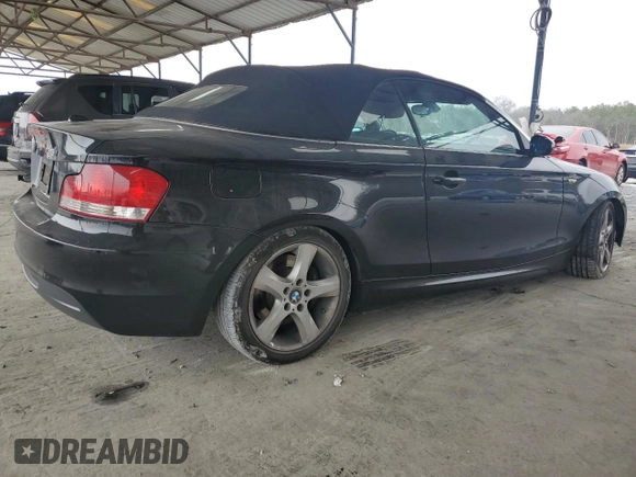 2008 BMW 1 Series 135i z VIN WBAUN93588VE94038, wystawiony jako Copart lot #43504315 z przebiegiem 80 792 mil mil oraz Szkoda całkowita • Salvage title. Historia ofert i sprzedaży dostępna na DreamBid. Obrazek 3.