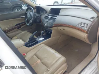 2008 Honda Accord EX-L z VIN 1HGCP368X8A023168, wystawiony jako IAAI lot #42366664 z przebiegiem 249 340 mil mil oraz . Historia ofert i sprzedaży dostępna na DreamBid. Obrazek 5.