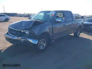 2002 Ford F-150 XLT with VIN 1FTRW07612KB91032, listed as a IAAI auction lot 41322515 with 261,395 mi miles. Bid and sale history available at carsss.com. Image 17.