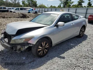 2012 Honda Accord EX z VIN 1HGCS1B79CA021274, wystawiony jako Copart lot #54752645 z przebiegiem 200 289 mil mil oraz Nie do naprawy • Non repairable. Historia ofert i sprzedaży dostępna na DreamBid. Obrazek 1.