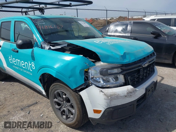 2024 Ford Maverick XLT with VIN 3FTTW8H99RRA85592, listed as a IAAI auction lot 41816187 with 13,923 mi miles and . Bid and sale history available at carsss.com. Image 6.