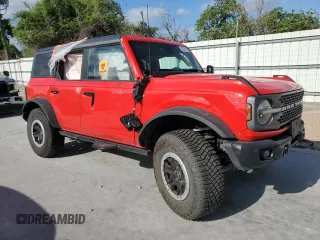 2023 Ford Bronco z VIN 1FMEE5DP6PLC01420, wystawiony jako Copart lot #52883195 z przebiegiem 11 620 mil mil oraz Szkoda całkowita • Salvage title. Historia ofert i sprzedaży dostępna na DreamBid. Obrazek 4.