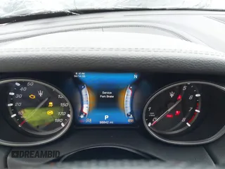 2017 Maserati Levante with VIN ZN661XUSXHX216080, listed as a IAAI auction lot 42024196 with 98,842 mi miles. Bid and sale history available at carsss.com. Image 7.
