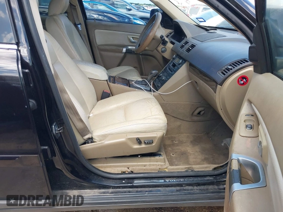 2011 Volvo XC90 I6 с VIN YV4952CY0B1588319, выставлен на аукционе IAAI как лот 42459525 с пробегом 166 319 миль миль и . История ставок и продаж доступна на DreamBid. Изображение 5.
