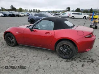 2021 Mazda MX-5 Miata Sport с VIN JM1NDAB78M0454772, выставлен на аукционе Copart как лот 63319665 с пробегом 58 373 миль миль и Списание • Salvage title. История ставок и продаж доступна на DreamBid. Изображение 2.