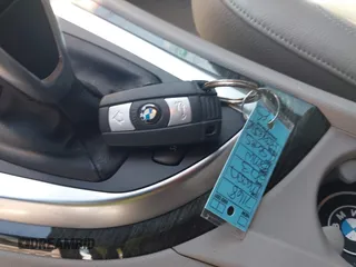 2013 BMW 1 Series 135i with VIN WBAUN7C57DVM28236, listed as a IAAI auction lot 41900116 with 38,876 mi miles and . Bid and sale history available at carsss.com. Image 11.