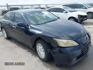 2007 Lexus ES 330 z VIN JTHBJ46GX72033151, wystawiony jako IAAI lot #42129199 z przebiegiem 235 096 mil mil oraz . Historia ofert i sprzedaży dostępna na DreamBid. Obrazek 1.