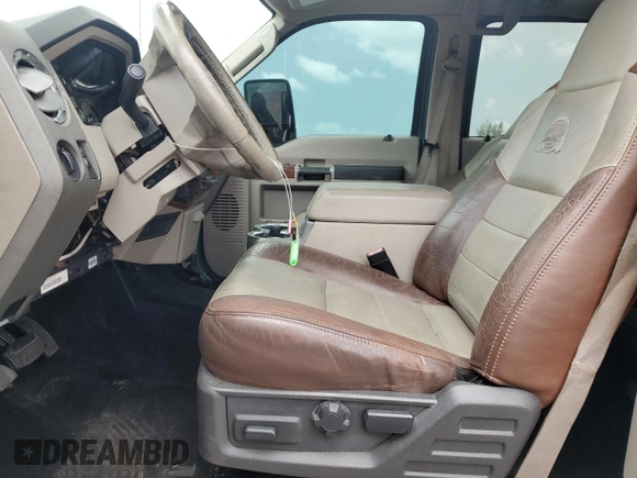 2009 Ford F-350 XL с VIN 1FTWW31R69EA53471, выставлен на аукционе Copart как лот 61756275 с пробегом 105 011 миль миль и Списание • Salvage title. История ставок и продаж доступна на DreamBid. Изображение 7.