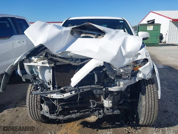 2019 Toyota Tacoma 4WD SR with VIN 3TMCZ5ANXKM195356, listed as a IAAI auction lot 41374965 with 177,927 mi miles. Bid and sale history available at carsss.com. Image 13.