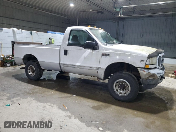 2002 Ford Super Duty F-250 XL with VIN 1FTNF21LX2EA21680, listed as a Copart auction lot 86453084 with 131,748 mi miles and Clean Title. Bid and sale history available at carsss.com. Image 4.