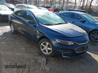 2016 Chevrolet Malibu LS z VIN 1G1ZB5ST4GF336255, wystawiony jako IAAI lot #41332480 z przebiegiem 154 687 mil mil oraz . Historia ofert i sprzedaży dostępna na DreamBid. Obrazek 1.