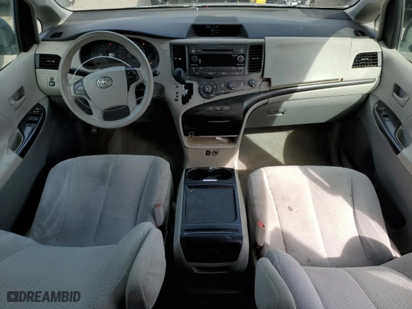 2011 Toyota Sienna LE AAS with VIN 5TDKK3DC0BS089481, listed as a Copart auction lot 47887885 with 379,545 mi miles and Salvage Title. Bid and sale history available at carsss.com. Image 8.