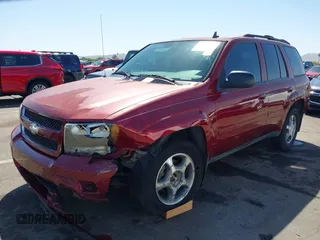2008 Chevrolet TrailBlazer 3LT with VIN 1GNDT13S182169933, listed as a IAAI auction lot 41987727 with 155,587 mi miles and . Bid and sale history available at DreamBid. Image 6.