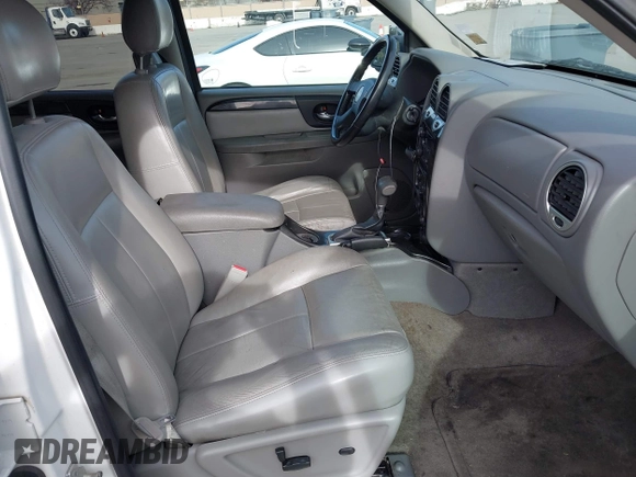 2008 GMC Envoy SLE1 with VIN 1GKDS13S482171739, listed as a IAAI auction lot 41613890 with 233,268 mi miles and . Bid and sale history available at DreamBid. Image 5.