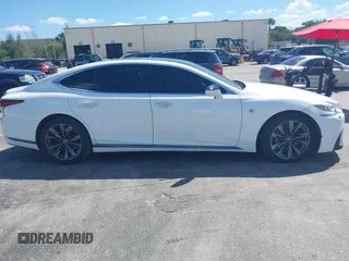 2018 Lexus LS with VIN JTHC51FF5J5001048, listed as a IAAI auction lot 41845274 with 59,835 mi miles. Bid and sale history available at carsss.com. Image 13.
