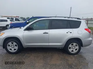 2012 Toyota RAV4 с VIN 2T3BF4DV7CW214908, выставлен на аукционе IAAI как лот 42837102 с пробегом Не указан миль и . История ставок и продаж доступна на DreamBid. Изображение 14.