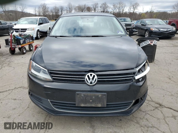 2014 Volkswagen Jetta Sedan SE with VIN 3VWD17AJ5EM368321, listed as a Copart auction lot 53565205 with 103,291 mi miles and Clean Title. Bid and sale history available at carsss.com. Image 5.