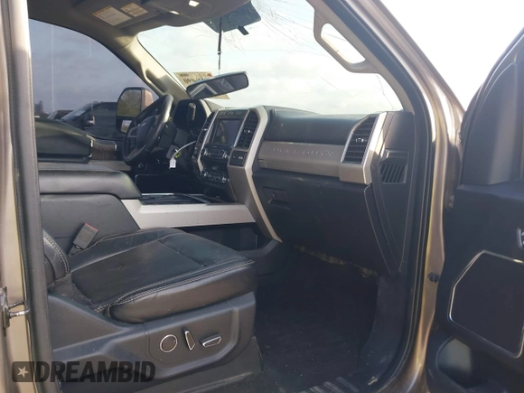 2019 Ford F-250 XL with VIN 1FT7W2BT6KEG02276, listed as a IAAI auction lot 41936090 with 140,394 mi miles and . Bid and sale history available at DreamBid. Image 5.