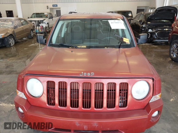 2008 Jeep Patriot Sport with VIN 1J8FT28008D705380, listed as a IAAI auction lot 41790973 with 74,436 mi miles and . Bid and sale history available at DreamBid. Image 13.