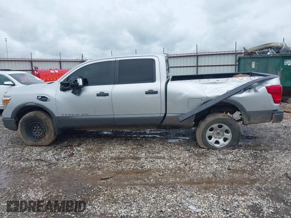 2017 Nissan Titan Pro-4X z VIN 1N6BA1F45HN529090, wystawiony jako IAAI lot #42163486 z przebiegiem 162 226 mil mil oraz . Historia ofert i sprzedaży dostępna na DreamBid. Obrazek 15.