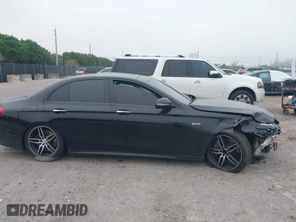 2018 Mercedes-Benz E-Class AMG E 43 with VIN WDDZF6EB3JA443828, listed as a IAAI auction lot 41877082 with 95,651 mi miles. Bid and sale history available at carsss.com. Image 13.