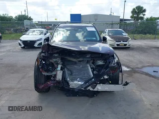 2025 Mazda CX-90 Premium Sport z VIN JM3KKCHA8S1201473, wystawiony jako IAAI lot #41954516 z przebiegiem 2 555 mil mil oraz . Historia ofert i sprzedaży dostępna na DreamBid. Obrazek 12.