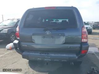 2005 Toyota 4Runner SR5 with VIN JTEZU14R958028894, listed as a IAAI auction lot 41680999 with 215,110 mi miles. Bid and sale history available at carsss.com. Image 17.