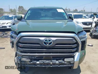 2022 Toyota Tundra Limited Hybrid с VIN 5TFJC5DB4NX002708, выставлен на аукционе IAAI как лот 42749213 с пробегом 30 726 миль миль и . История ставок и продаж доступна на DreamBid. Изображение 13.