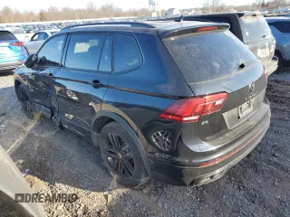 2022 Volkswagen Tiguan SE R-Line Black with VIN 3VV8B7AX0NM005870, listed as a Copart auction lot 88676735 with 40,428 mi miles and Salvage Title. Bid and sale history available at DreamBid. Image 2.