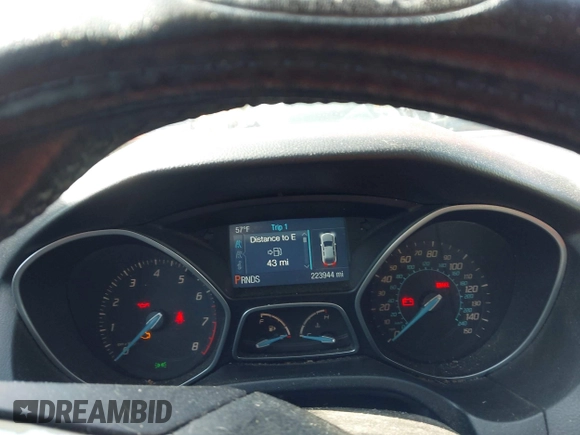 2012 Ford Focus SEL with VIN 1FAHP3H28CL142367, listed as a IAAI auction lot 41991603 with 223,944 mi miles. Bid and sale history available at carsss.com. Image 7.