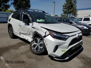 2023 Toyota RAV4 XSE z VIN JTMEB3FVXPD124056, wystawiony jako Copart lot #63228265 z przebiegiem 6 239 mil mil oraz Szkoda całkowita • Salvage title. Historia ofert i sprzedaży dostępna na DreamBid. Obrazek 4.