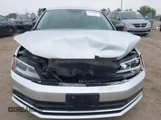 2015 Volkswagen Jetta SE with VIN 3VWD17AJ3FM324044, listed as a IAAI auction lot 42594929 with 108,480 mi miles and . Bid and sale history available at DreamBid. Image 6.