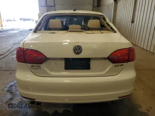 2013 Volkswagen Jetta SE with VIN 3VWDP7AJ5DM443564, listed as a Copart auction lot 64378065 with 162,751 mi miles and Salvage title. Bid and sale history available at DreamBid. Image 6.