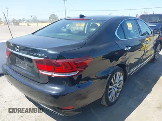 2014 Lexus LS 460 L с VIN JTHGL5EFXE5051451, выставлен на аукционе IAAI как лот 42043182 с пробегом 106 409 миль миль и . История ставок и продаж доступна на DreamBid. Изображение 4.