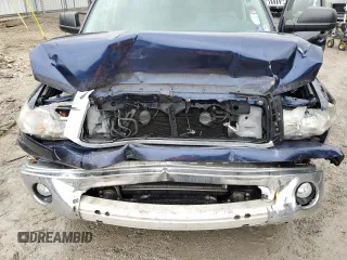 2013 Toyota Tundra with VIN 5TFDY5F18DX302012, listed as a Copart auction lot 43340675 with 33,685 mi miles and Salvage title. Bid and sale history available at DreamBid. Image 11.