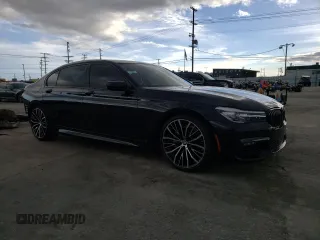2019 BMW 7 Series 740i with VIN WBA7E2C55KB217499, listed as a Copart auction lot 43136573 with 36,419 mi miles. Bid and sale history available at carsss.com. Image 4.